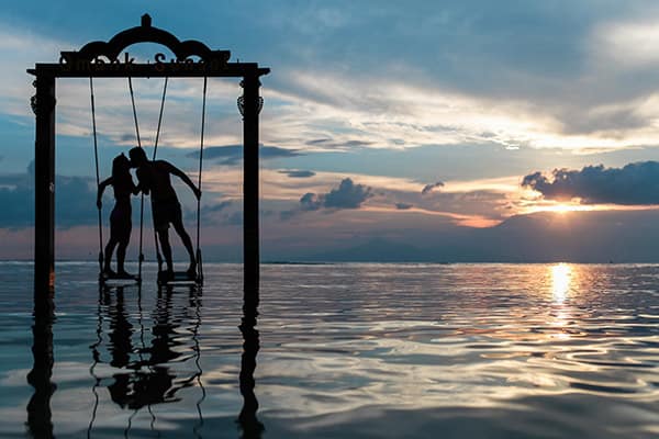 dream about a couple in love