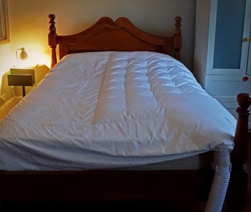 photo of the bedjet air comforter