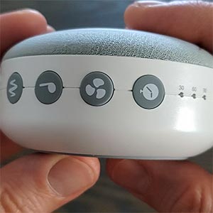 dreamegg d11 side angle showing the main buttons
