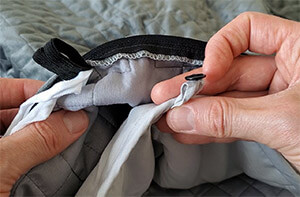 gravity blanket tie and loop
